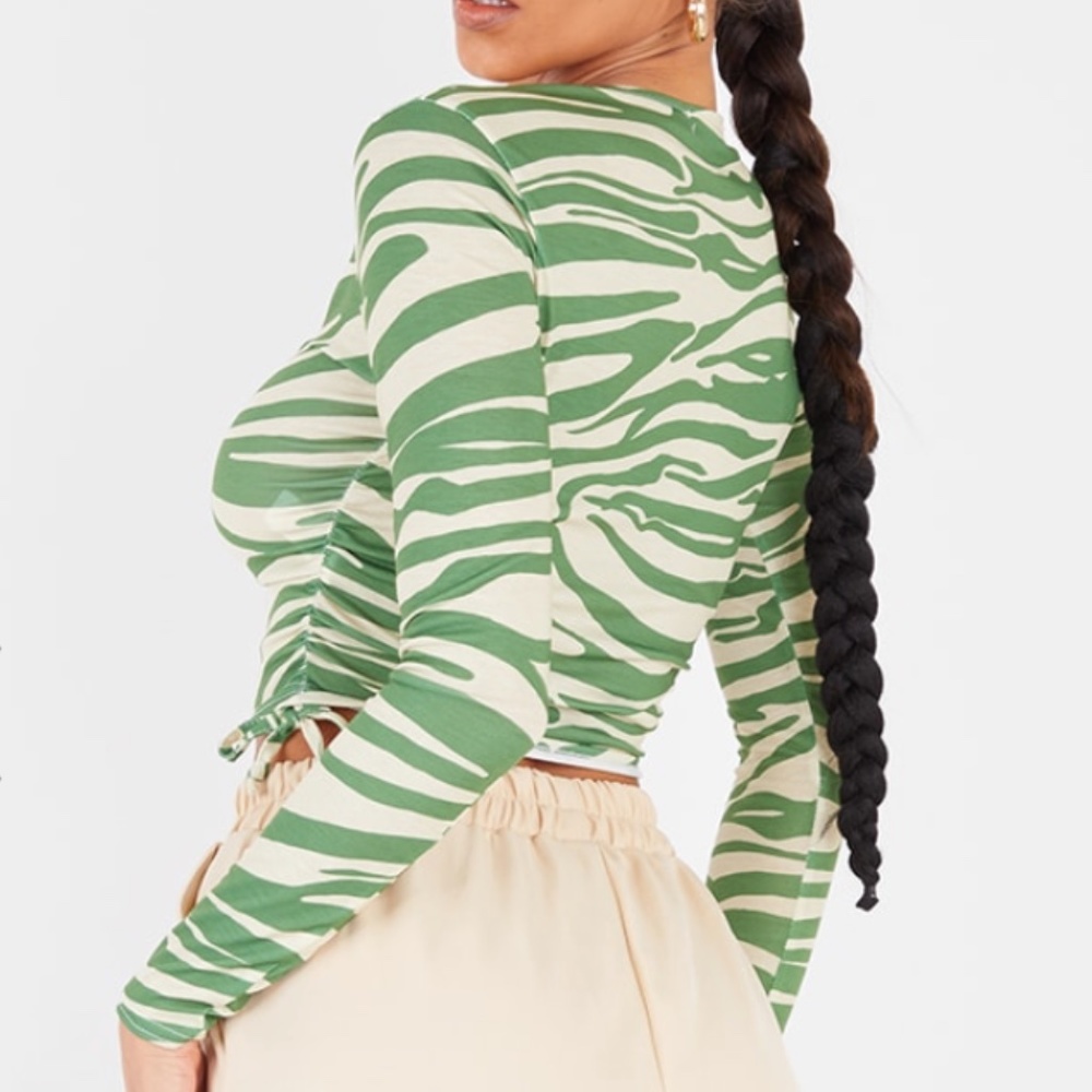 NEW Zebra Print Long Sleeve Tie Ruched Crop Top - Picture 2 of 2